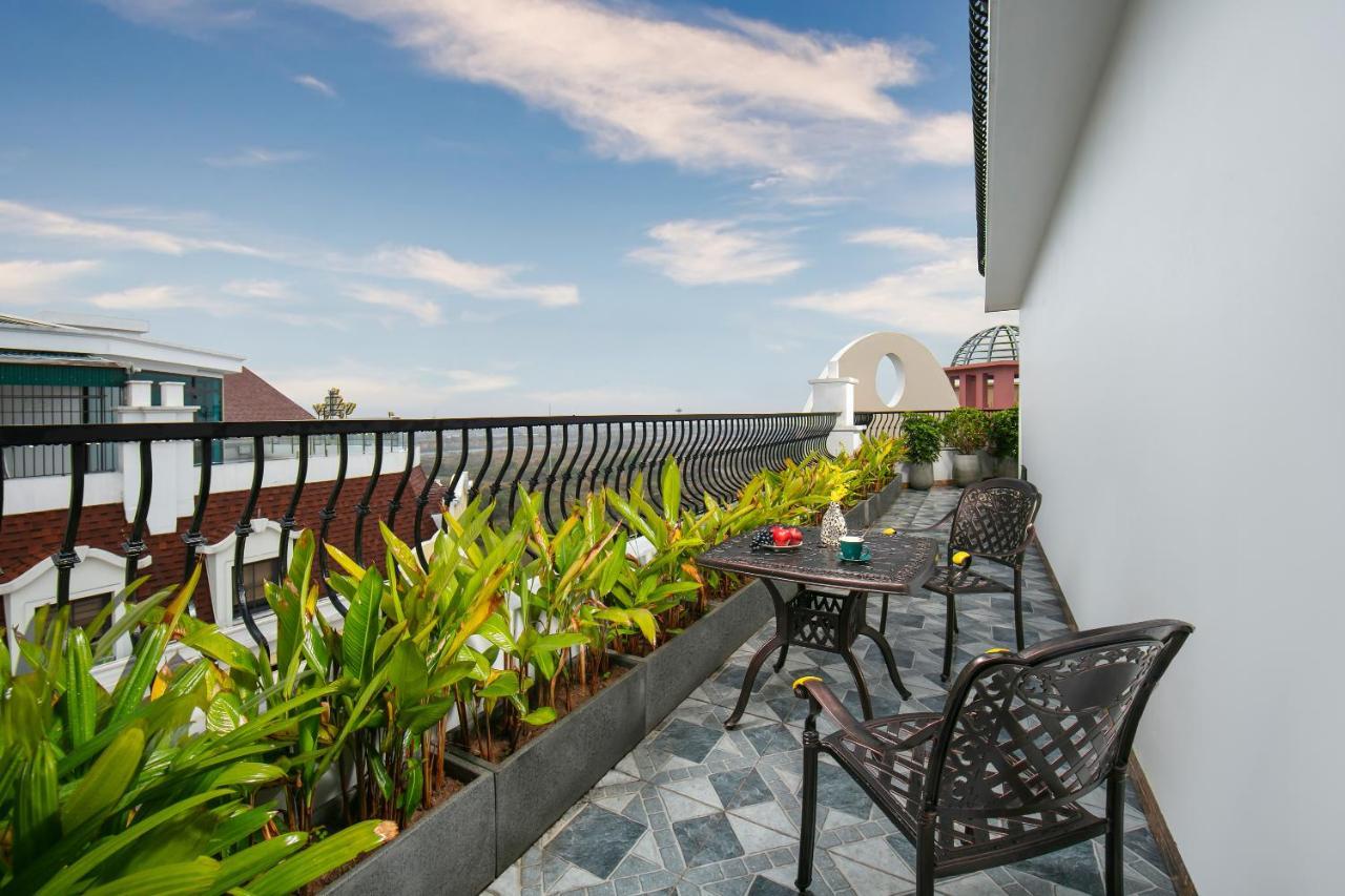 The Secret Halong Hotel Ha Long Exterior photo